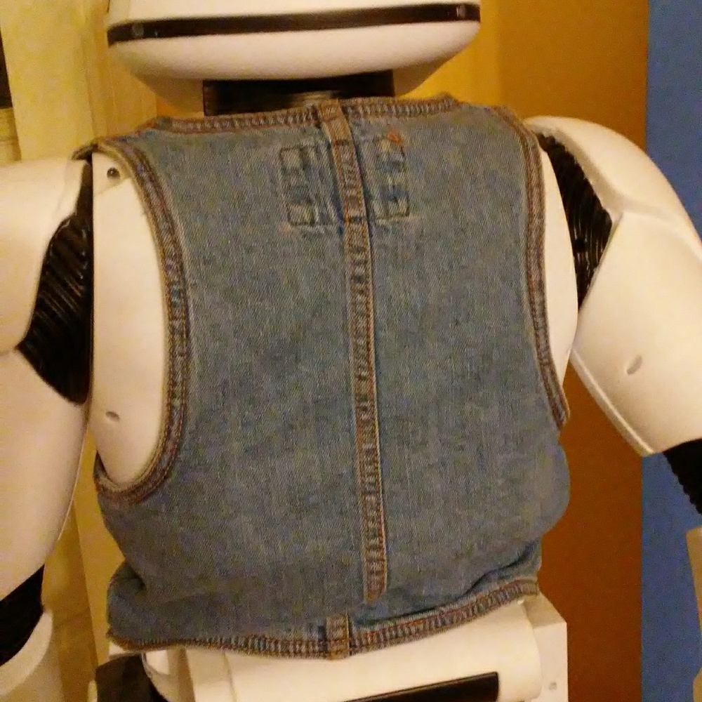Customized Mickey Minnie denim vest - Picture 6 of 11